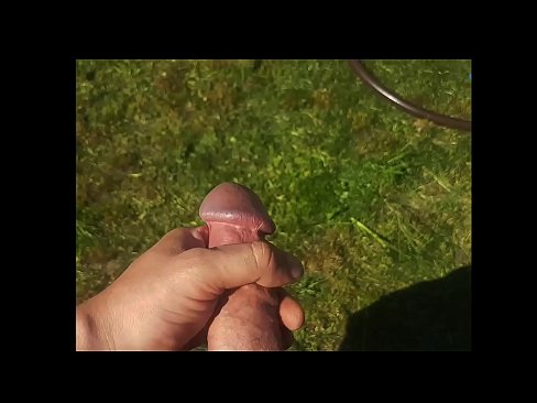 ❤️ Hot hottie får den rosa fitten hennes knullet og kommer med en sprut i en sommerhage Analvideo på porno no.pornpk.ru ❌