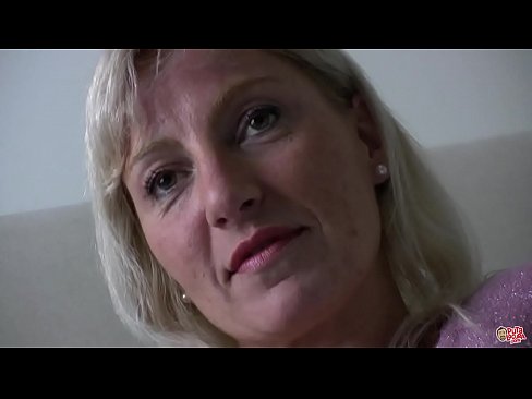 ❤️ Moren vi alle knullet ... Dame, oppfør deg! Analvideo på porno no.pornpk.ru ❌